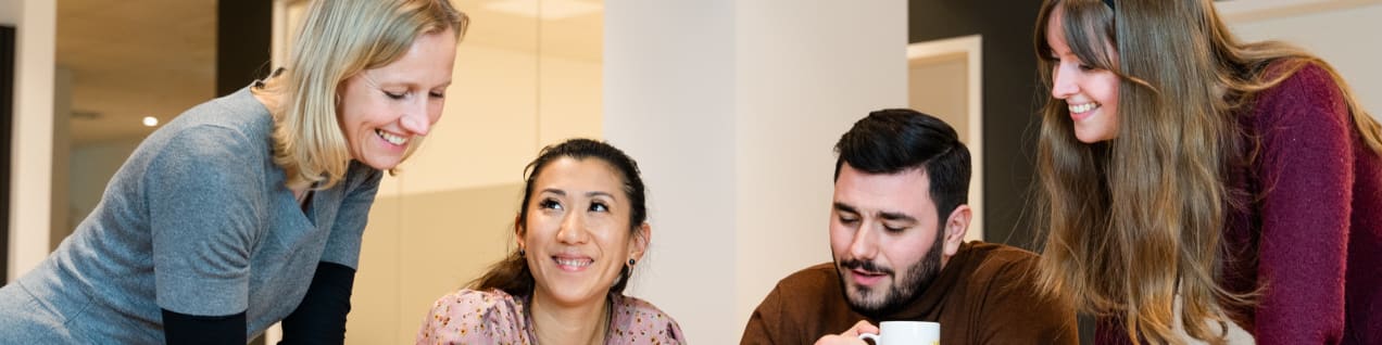 Arbeitsplatz Bild apsolut Group