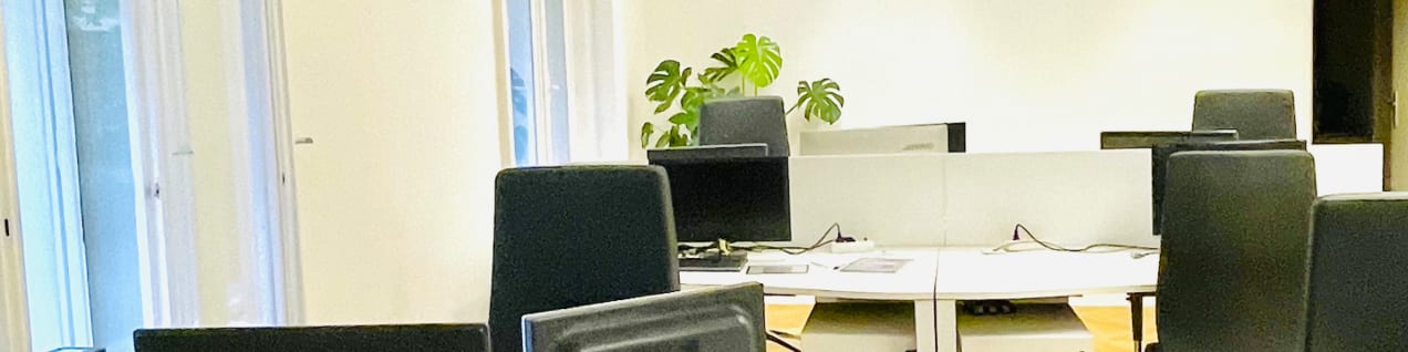 Arbeitsplatz Bild ADES GmbH